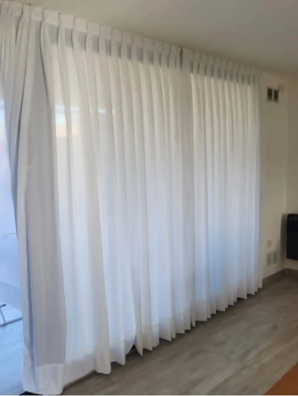 Lavagem profissional de cortinas