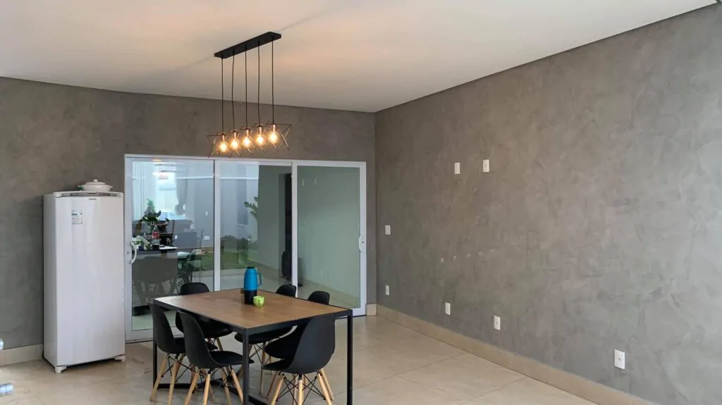 WhatsApp Image 2024-05-27 at 09.36.44 (1)